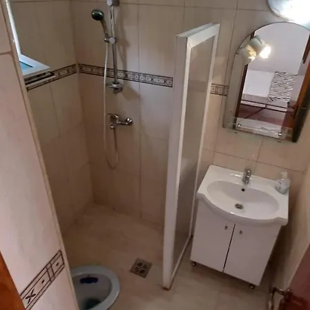 Vila Sasu Costinesti